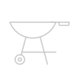 Ikona przedstawiająca szary grill na kółkach z rączką po jednej stronie.