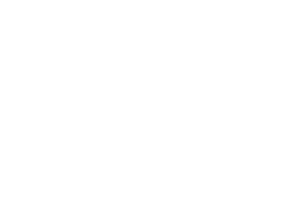 Obraz przedstawia tabelę z wymiarami i danymi technicznymi pralki. Zawiera informacje takie jak szerokość 58,5 cm, wysokość 84,5 cm, głębokość 59 cm, waga brutto 72 kg, zużycie wody na cykl 41 L oraz zużycie energii 52 kWh = 59,8 zł.