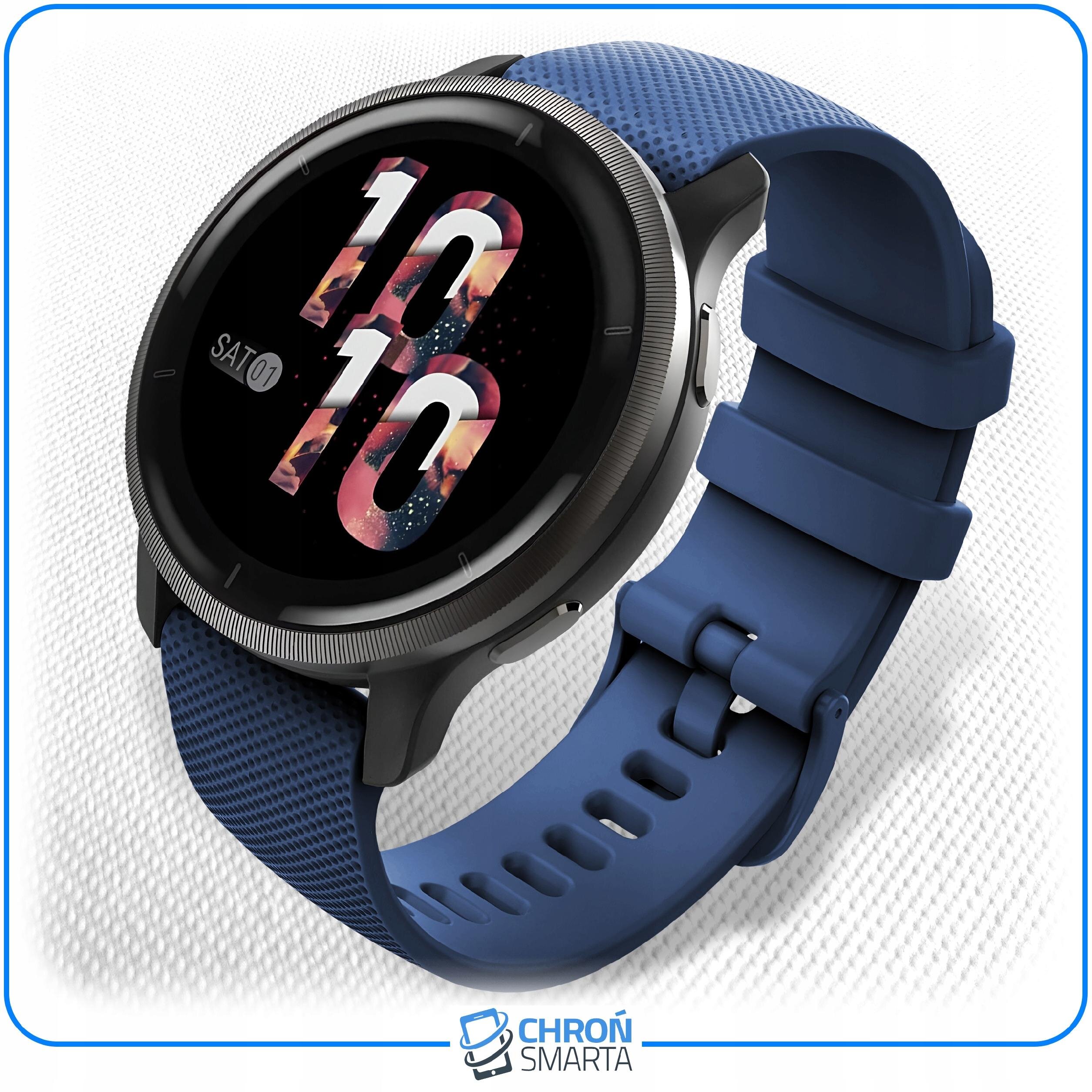 Smartwatch z niebieskim paskiem i wyświetlaczem pokazującym godzinę 10:10 oraz datę SAT 01. Na dole widoczne jest logo \'CHROŃ SMARTA\'.