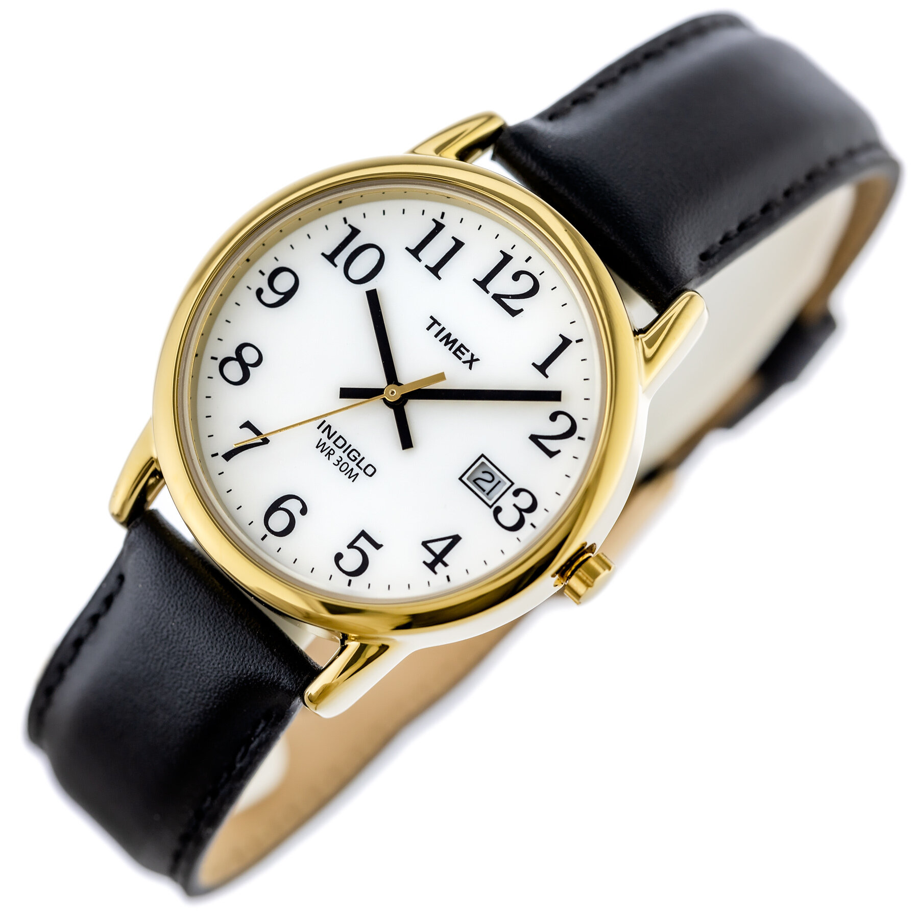 Zegarek z białą tarczą, czarnymi cyframi arabskimi i złotą kopertą, z czarnym skórzanym paskiem. Na tarczy widoczne są napisy: \'TIMEX\', \'INDIGLO\', \'WR 30M\' oraz okienko datownika z liczbą \'21\'.