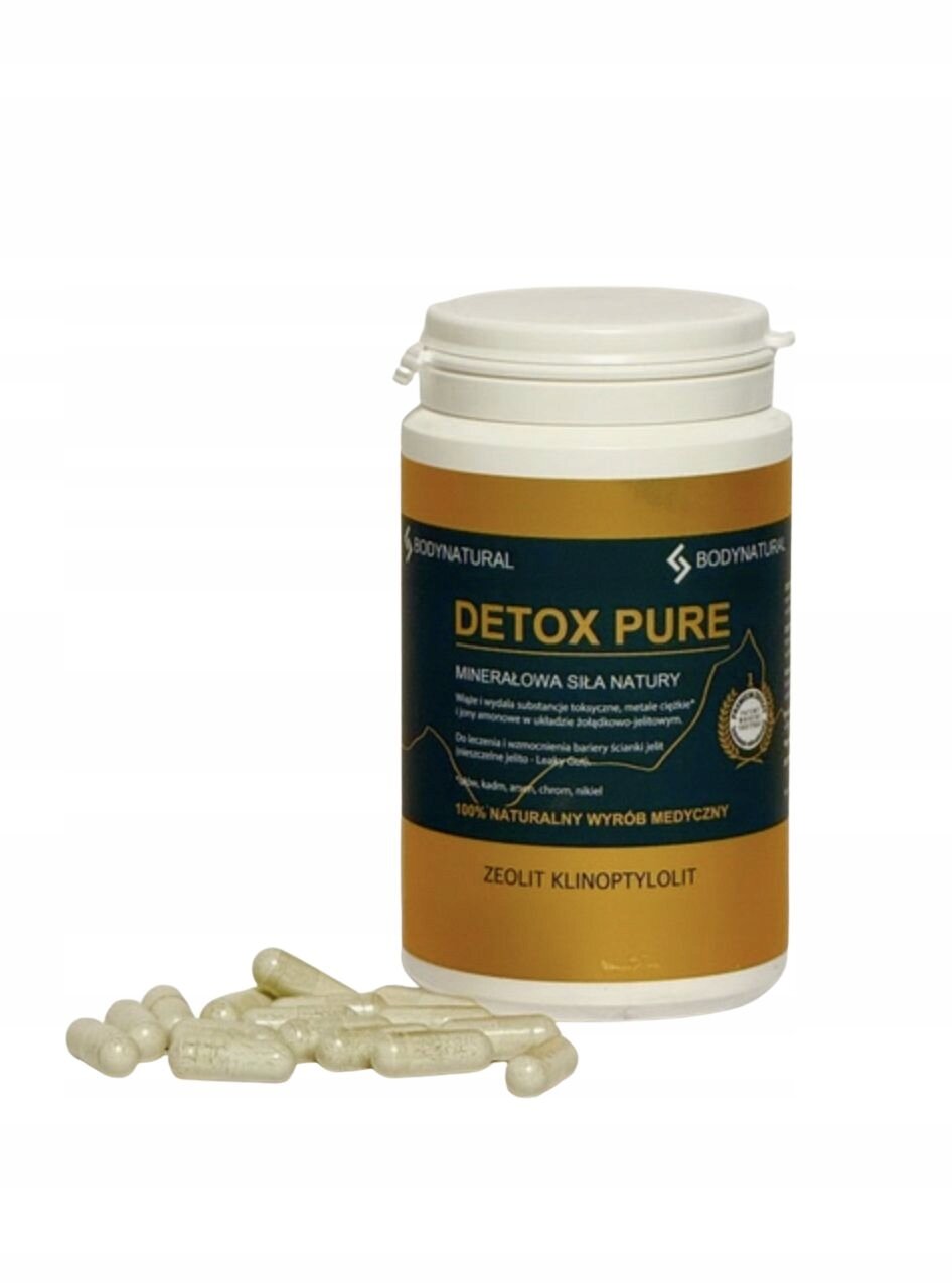 Na obrazie widoczny jest biały pojemnik z etykietą \'Bodynatural Detox Pure\' oraz kilkanaście kapsułek obok. Etykieta zawiera tekst: \'MINERALOWA SIŁA NATURY\', \'100% NATURALNY WYRÓB MEDYCZNY\', \'ZEOLIT KLİNOPTİLOLİT\'.