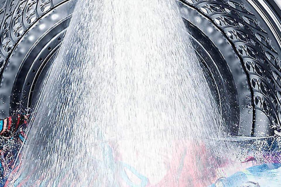 Krótsze pranie, dokładne pranie. Speed Spray™