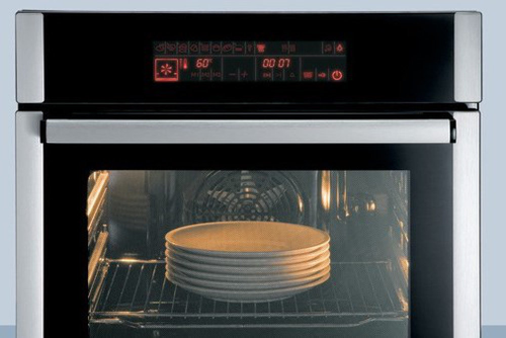 Kuchnia GORENJE K62CLB - Podgrzewanie naczyń