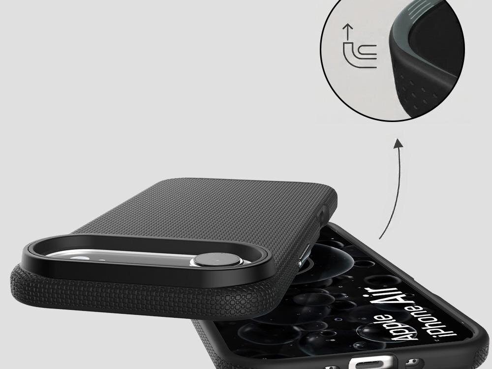 Czarne etui na telefon z teksturą, z widocznym wycięciem na aparat. W okrągłym powiększeniu pokazano szczegół tekstury i krawędzi etui.