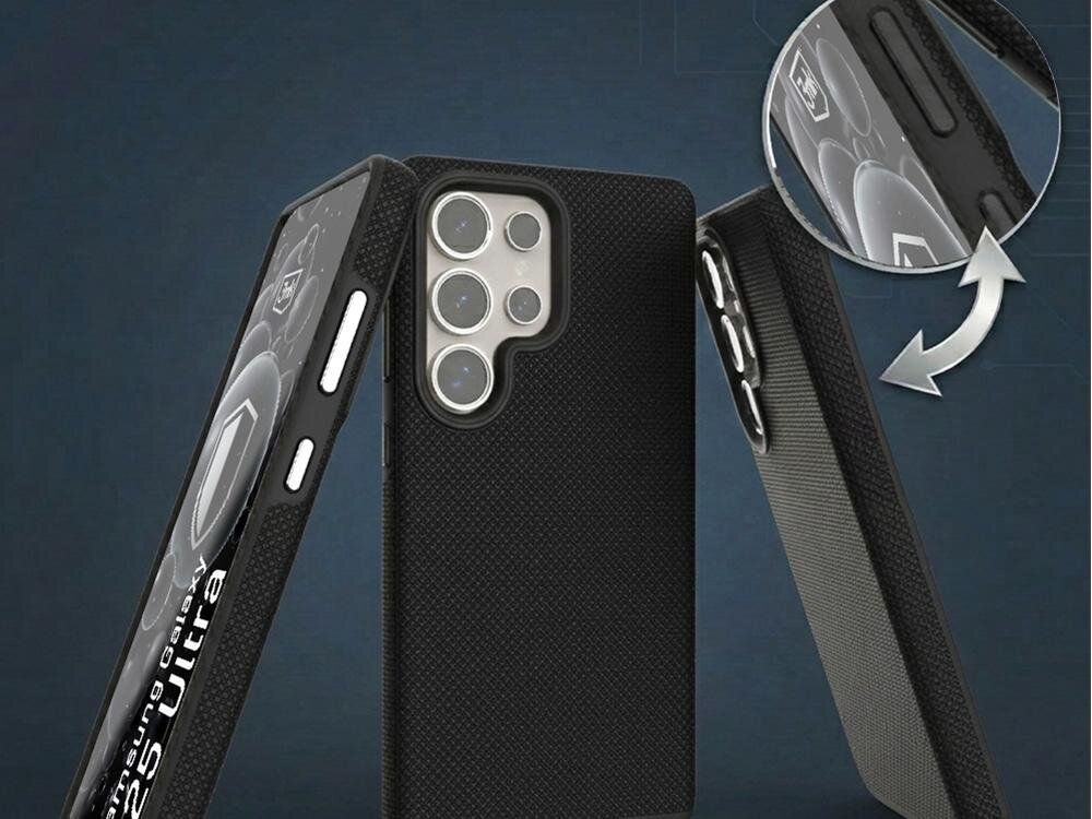 Obraz przedstawia czarne etui na telefon z widocznymi wycięciami na aparat i przyciski. Na ekranie telefonu widoczny jest napis \'S25 Ultra\'.