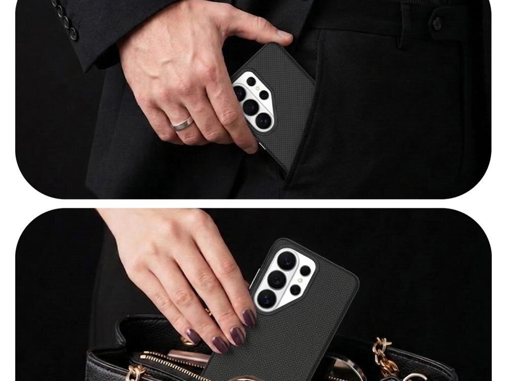Na obrazie widać dwie osoby trzymające telefon w czarnym etui z trzema widocznymi obiektywami aparatu. Jedna osoba wkłada telefon do kieszeni, a druga do torebki.
