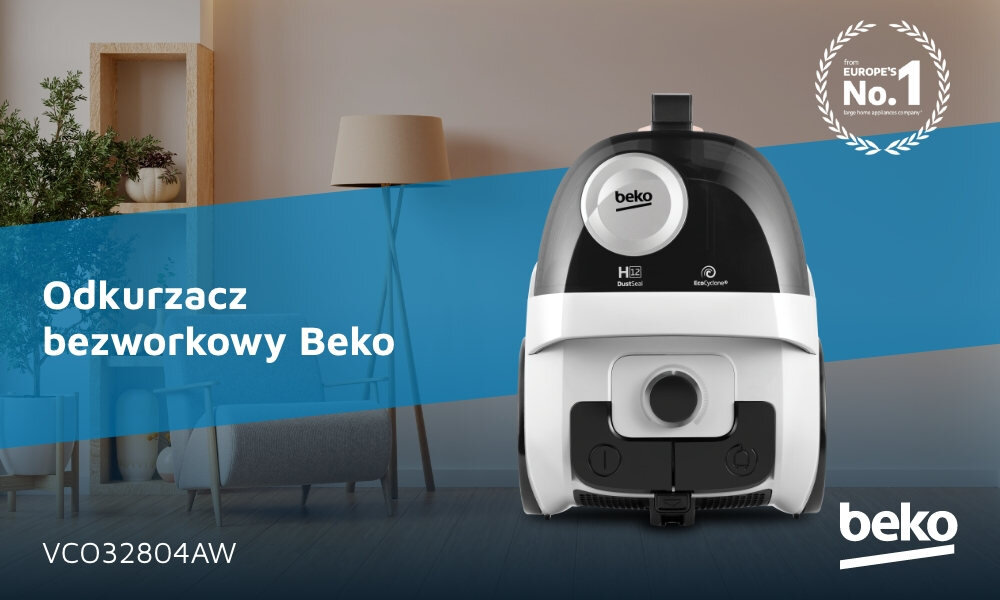 Na obrazie widoczny jest odkurzacz bezworkowy marki Beko z oznaczeniem VCO32804AW, umieszczony na tle wnętrza z rośliną i lampą. Na niebieskim pasku znajduje się tekst: \'Odkurzacz bezworkowy Beko\', a w prawym górnym rogu widnieje napis \'Europe\'s No.1\'.