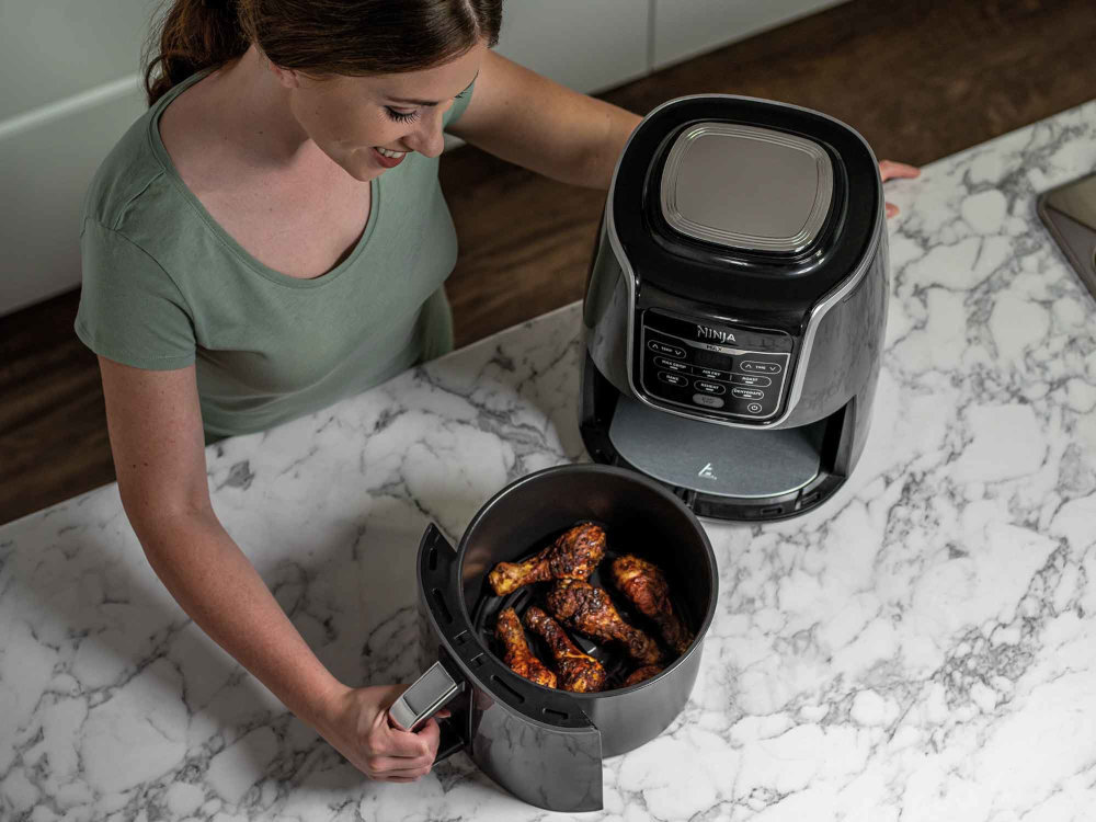 Frytkownica beztluszczowa NINJA AF100EU Air Fryer pomoc