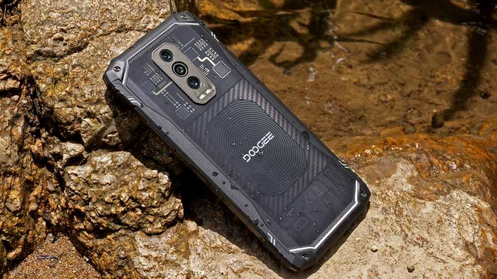 Smartfon DOOGEE Blade 10 Ultra konstrukcja 