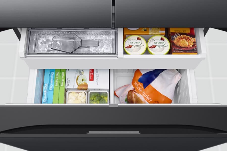Lodówka RF24BB620EB1 - półki: fotografia