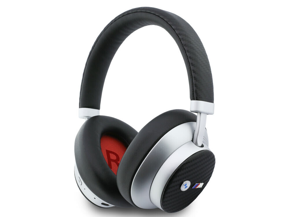 Srebrne słuchawki nauszne z czarnymi nausznikami i czerwonym wnętrzem, z widocznym logo BMW M na boku. Na obudowie znajdują się przyciski sterujące.