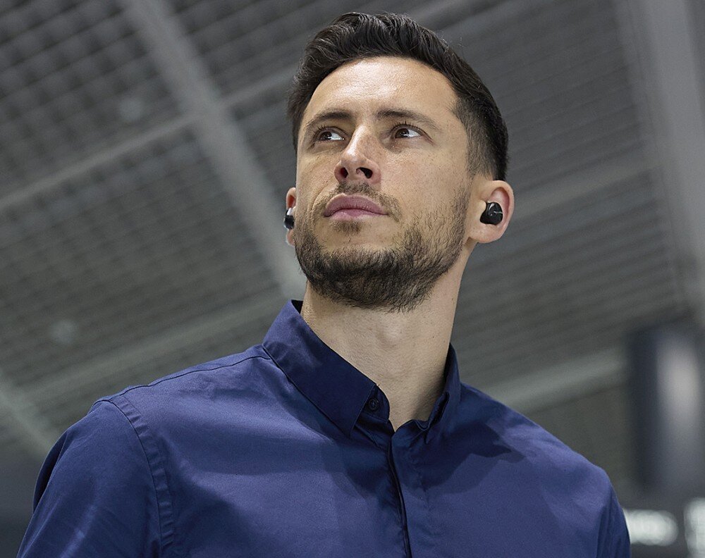 Słuchawki dokanałowe TECHNICS EAH-AZ80 jakość działanie charakterystyka czas praca unikalność dźwięk mikrofony szum