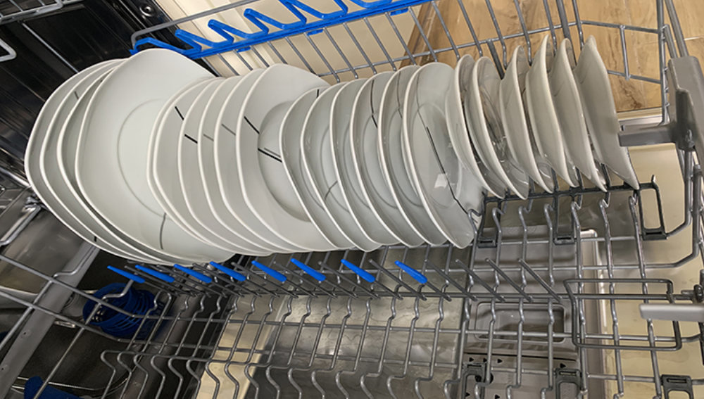 Zmywarka CANDY CDI2LS36 - Połowa załadunku