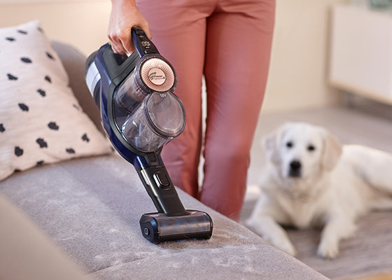 Philips Do odkurzania miękkich powierzchni. Mini elektroszczotka