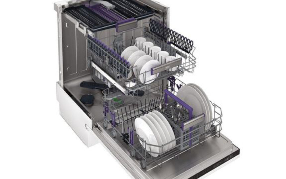 Zmywarka BEKO DSN28430X - Połowa załadunku