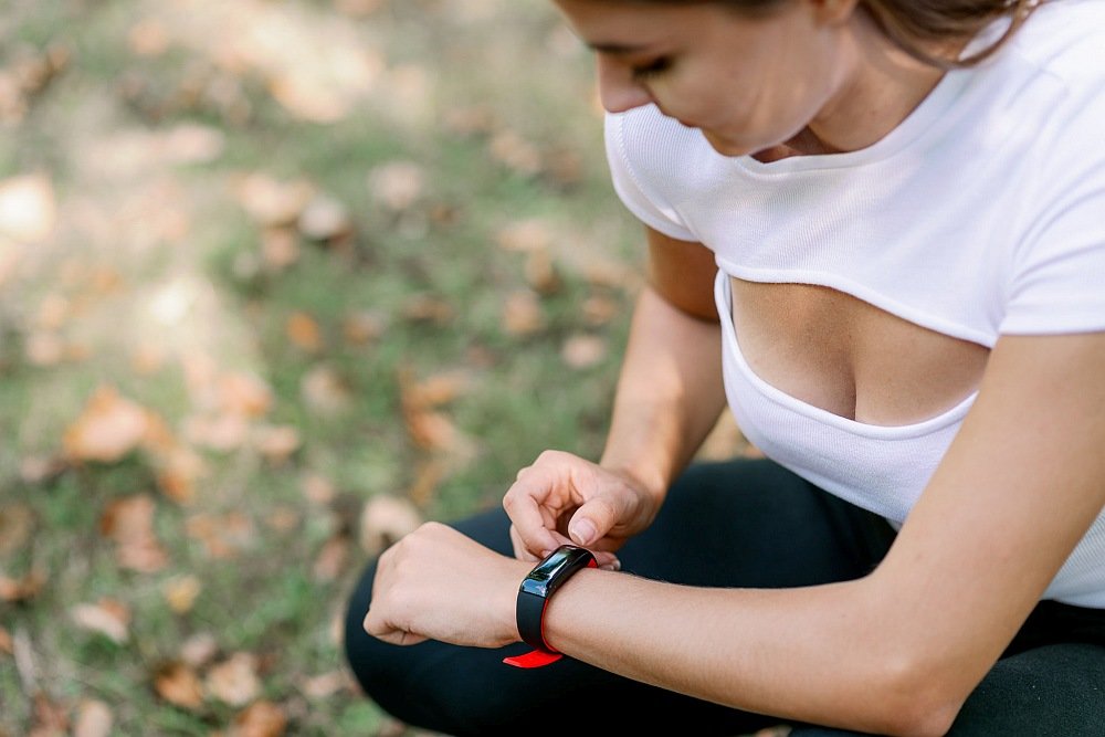 Smartband GARETT Fit 11 opis specyfikacja parametry cechy funkcje