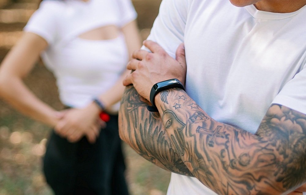 Smartband GARETT Fit 11 powiadomienia dzwonienie wiadomości smartfon aplikacja