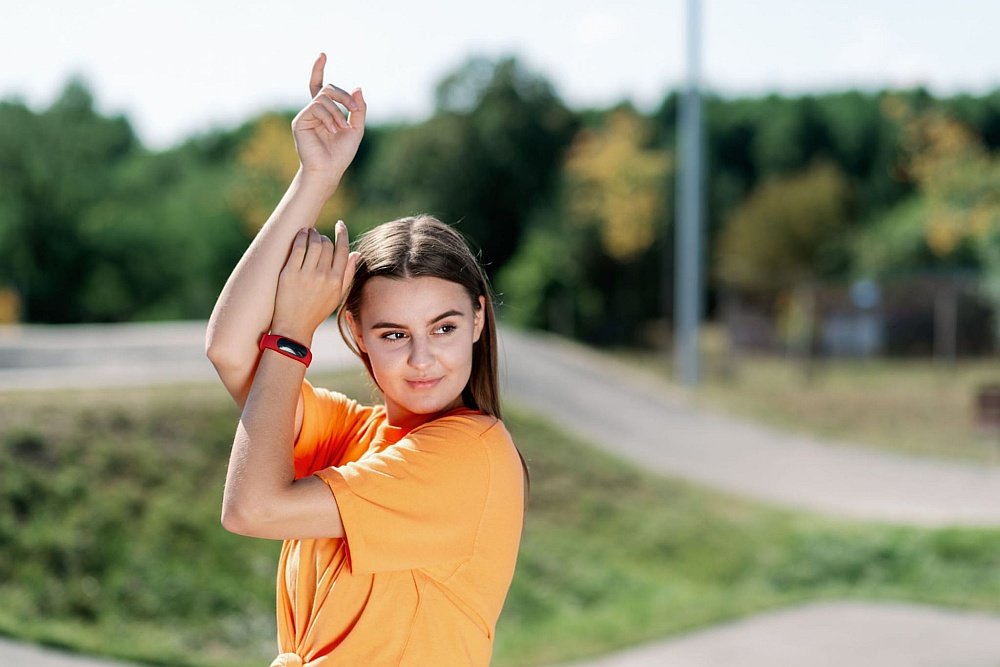 Smartband GARETT Fit 7  odpornosc obudowa szczelność  