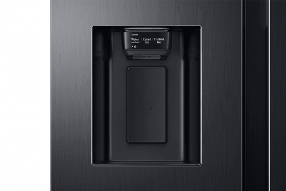 Samsung W zasięgu ręki. Dystrybutor wody i kostkarka ClearView Samsung W zasięgu ręki. Dystrybutor wody i kostkarka ClearView