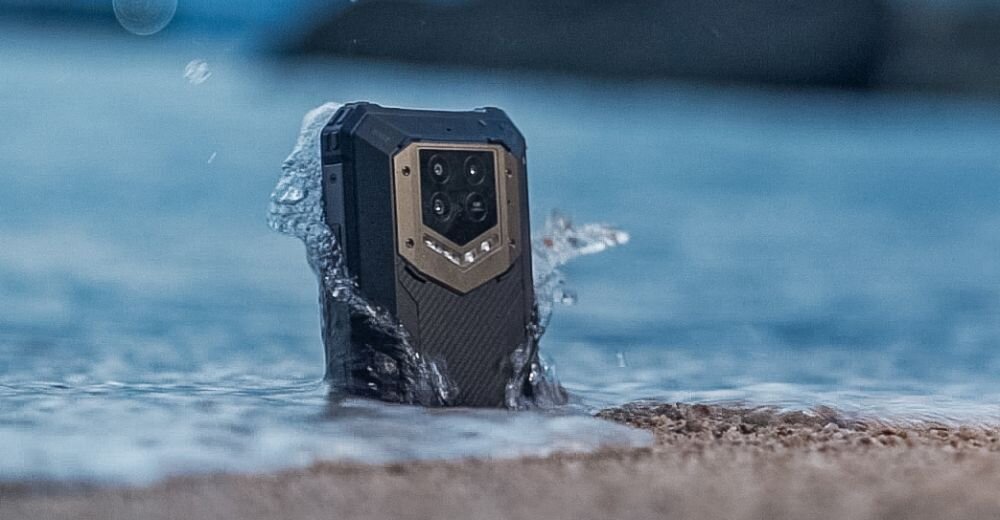 Smartfon OUKITEL WP15  ekran bateria aparat procesor ram pamięć pojemność rozdzielczość zdjęcia filmy opis dane cechy blokady system łączność wifi bluetooth obudowa szkło odporność porty muzyka transfer sieć przekątna matryca waga czujniki