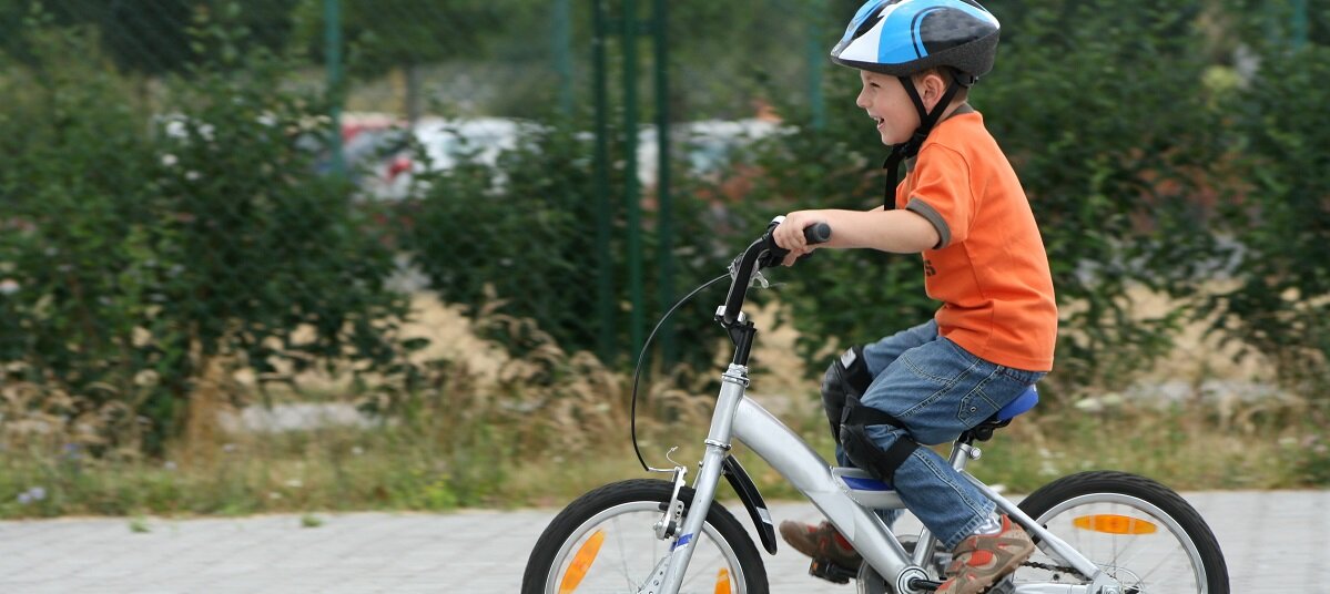 Jakie ochraniacze na rower dla dziecka