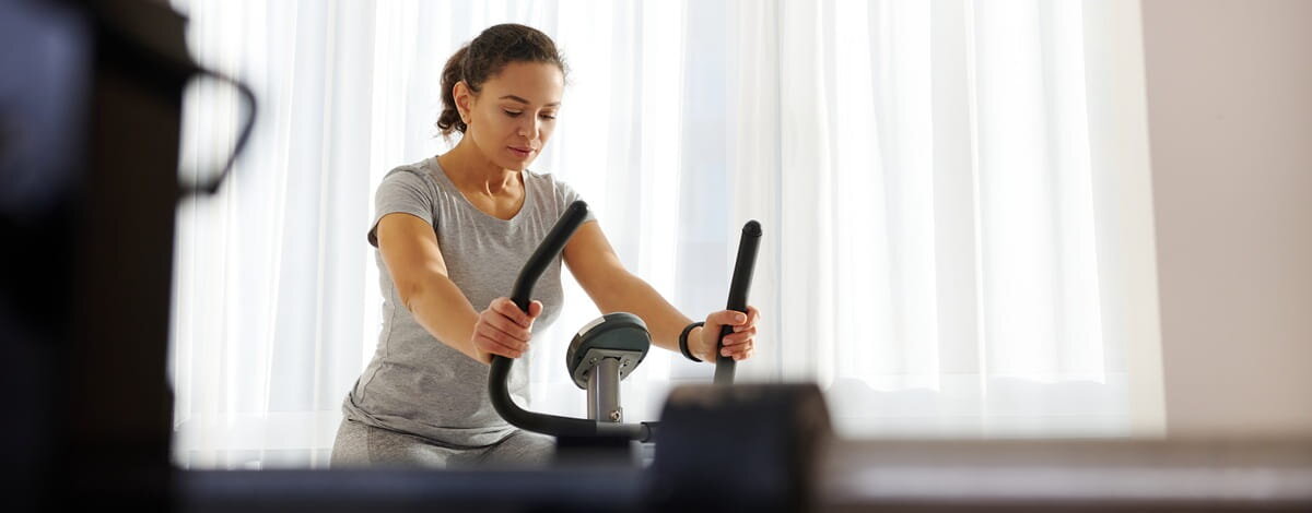 rower stacjonarny z wyświetlaczem