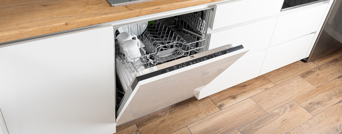 Jak działa zmywarka do naczyń Zmywarka do zabudowy 60 cm z szufladą na sztućce