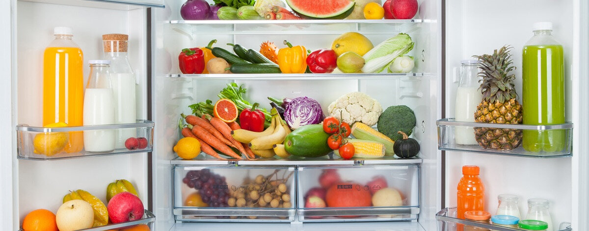 Dlaczego lodówka nie chłodzi? Sprawdź, jak ją naprawić