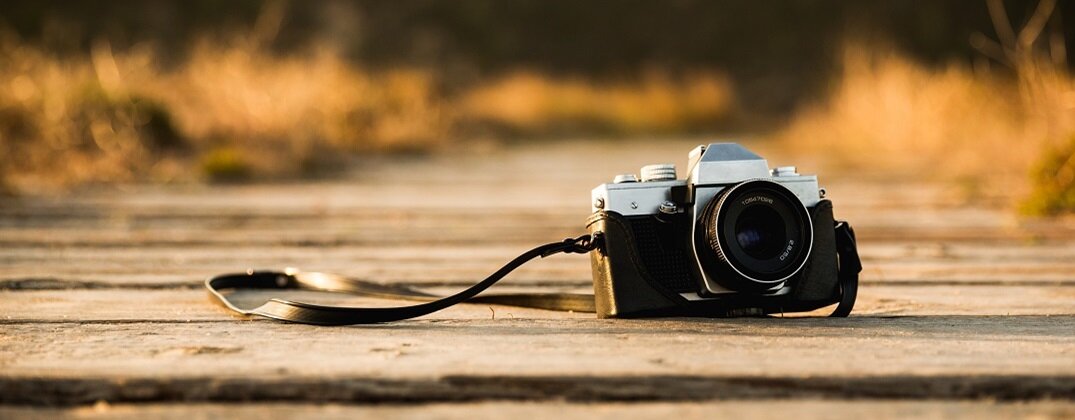 aparat fotograficzny analogowy