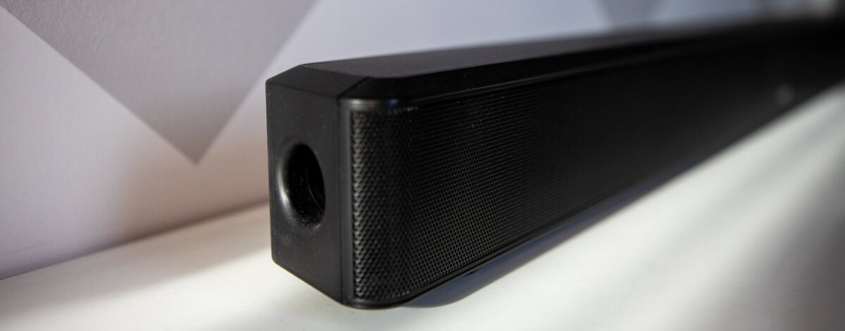Jak wybrać i podłączyć soundbar do komputera?