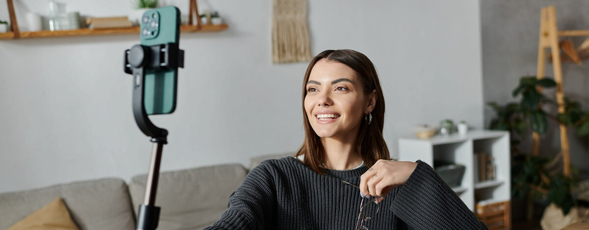 Jak zrobić selfie? Jaki selfie stick wybrać?