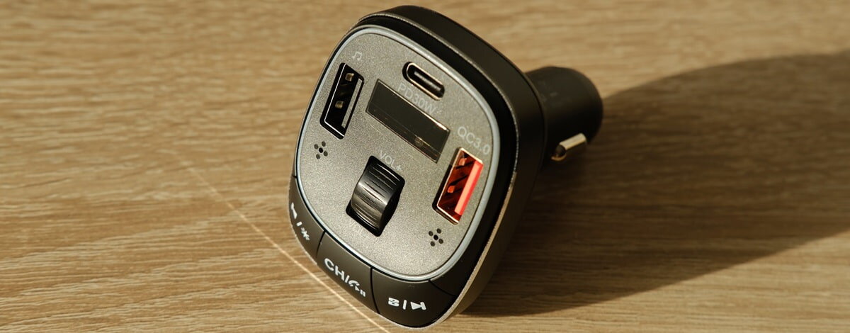 Transmiter do auta 87.5 - 108 MHz