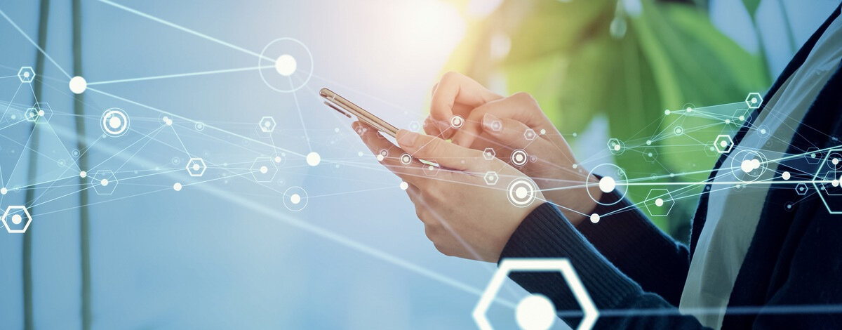 Łączność 5G – co to jest i jakie daje możliwości?