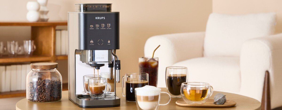 KRUPS Coffee Crush już w sprzedaży. Kompaktowy ekspres chce zawalczyć o miejsce w polskich kuchniach Ten ekspres zmieści się niemal wszędzie. KRUPS chce namieszać w segmencie do 1500 zł