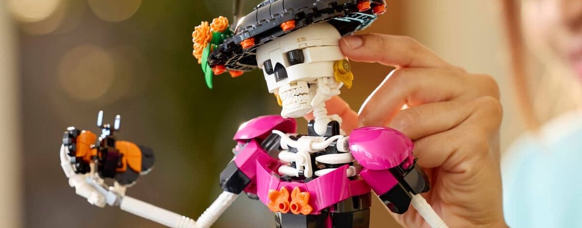 Tworząc ten model, twórcy mieli dodatkowy cel. LEGO La Catrina to nie jest tylko zwykły zestaw LEGO La Catrina