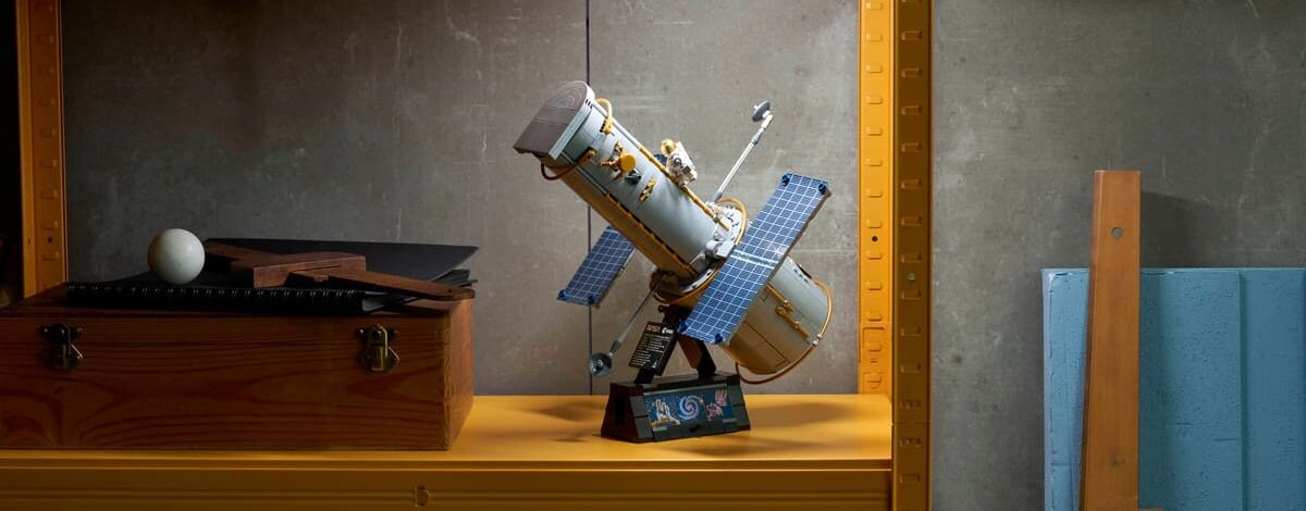 LEGO Teleskop Hubble’a to zestaw, który opowiada historię. Trzy grafiki mają szczególne znaczenie LEGO Teleskop Hubble'a