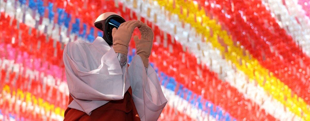 Humanoidalny robot został mnichem w Korei Południowej. Gabi rozpoczął niezwykłą duchową misję W Korei maszyna została mnichem. Humanoidalny robot Gabi złożył buddyjskie śluby