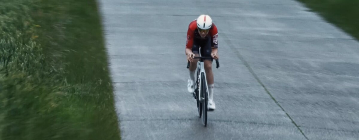 Na tym rowerze szosowym Orbea można się niemal położyć. Aerodynamika wchodzi na wyższy poziom Rower szosowy Orbea