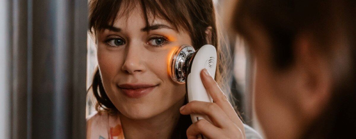 Jak działa mezoterapia bezigłowa w domu? Poznajcie Beautifly B-Glossy PRO