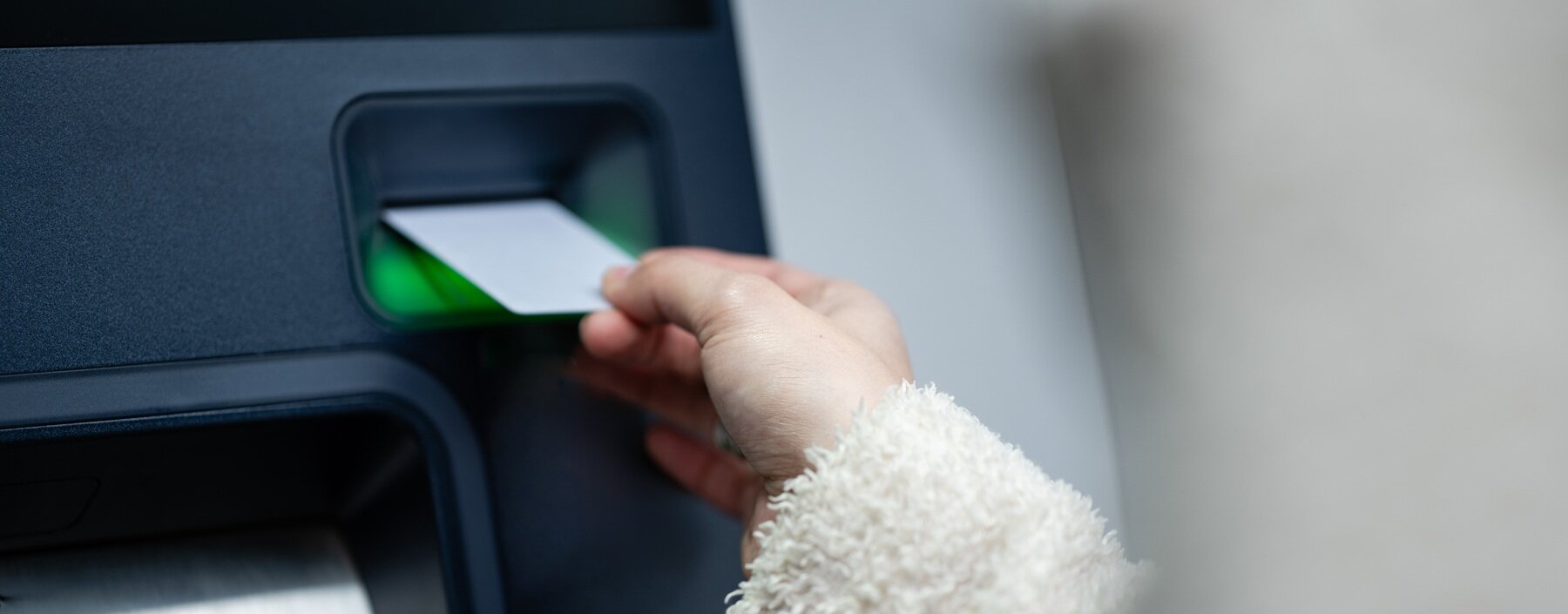 Ważne zmiany dla klientów mBanku. Wyższe limity, potwierdzanie tożsamości i przelewy w euro mBank