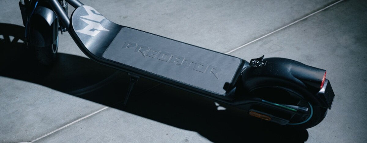 Acer pokazał nowy sprzęt. Hulajnoga elektryczna Predator ES Storm Pro przyda się w mieście Hulajnoga elektryczna Predator