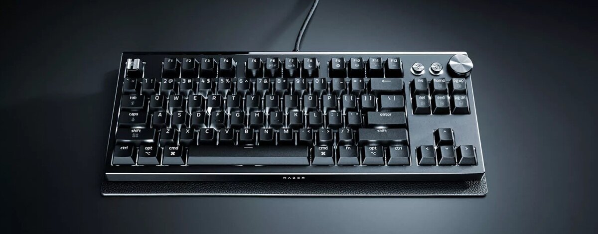 Klawiatura Razer Huntsman Signature Edition robi wrażenie. Za designem kryje się coś więcej Klawiatura Razer