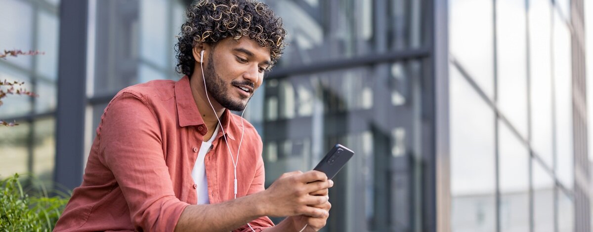 Nowa aktualizacja Google Translate to rewolucja. Dzięki temu dogadasz się bez problemu