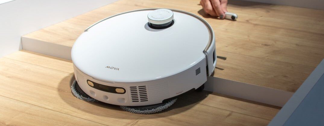 Flagowy robot sprzątający Dreame Mova V50 Ultra Complete. Co warto o nim wiedzieć?