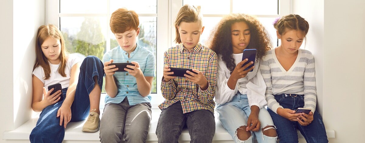 Zakaz korzystania z mediów społecznościowych przez osoby poniżej 16. roku życia w Wielkiej Brytanii? Jest duże poparcie dla tego rozwiązania Zakaz korzystania z mediów społecznościowych