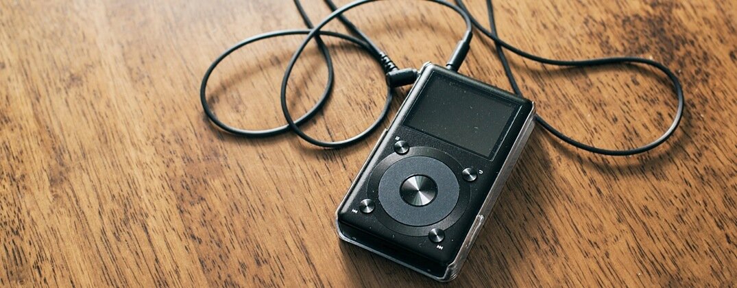 odtwarzacz mp3 z głośnikiem