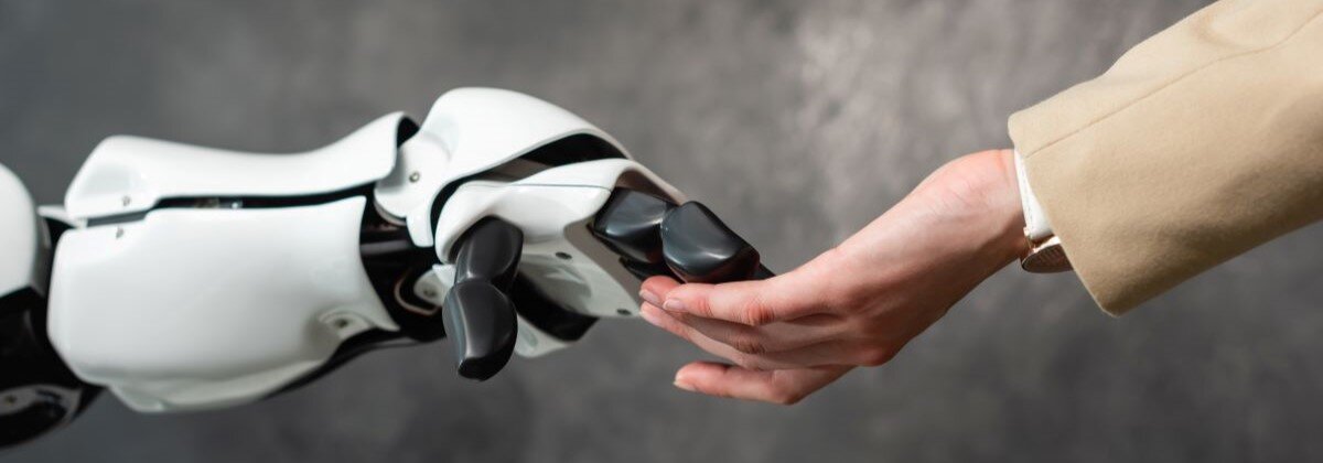 Neo Beta. Humanoidalny robot-asystent