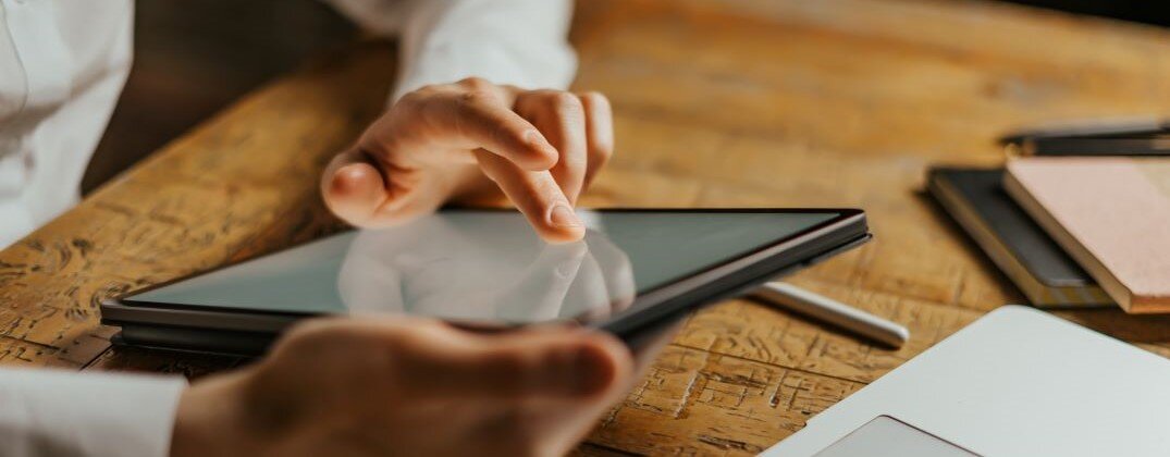 Tablet jako monitor. Jak podłączyć i skonfigurować?