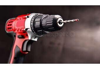 Wiertarko-wkrętarka z udarem - ranking [TOP10]