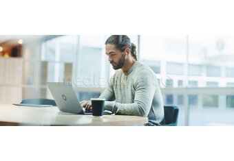 Ranking laptopów do 3000 zł 2024 [TOP10]